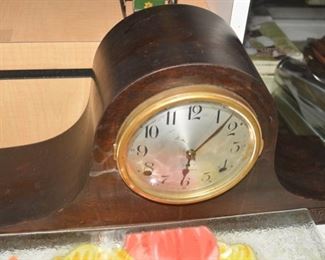 Antique Seth Thomas Mantle Clock