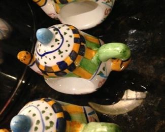 3 teapot napkin rings