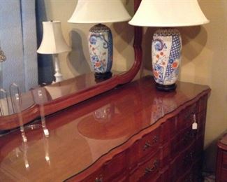 Provincial triple dresser