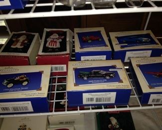 Additional Christmas ornaments 