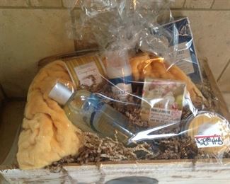 Bath gift baskets