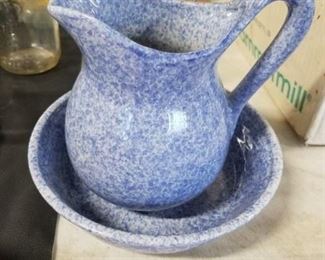 Gallstin-sutton bleu Cordon Cook 'N' Serve Stoneware pitcher & bowl  