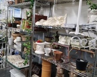 Assorted garden & floral items new & used 