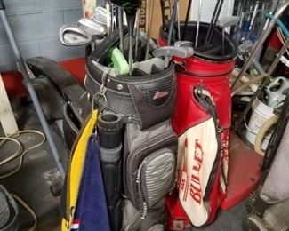 (2) Vintage golf bags & assorted clubs Calaway, Taylor Ping etc  