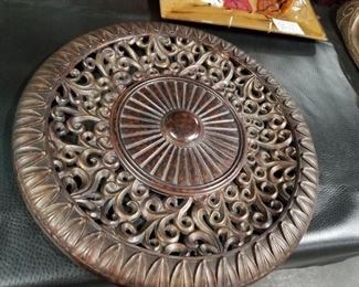 Resin 17" wall decor  