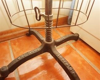 Collaps-A-Form dress form