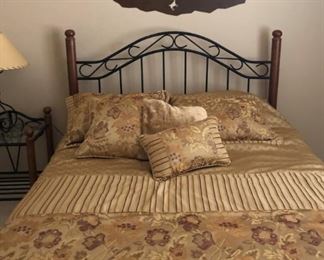 Queen Metal and Wood Bed and Matching Night Table, Metal Wall Art, Table Lamp, Queen Bedding, Matt/BS