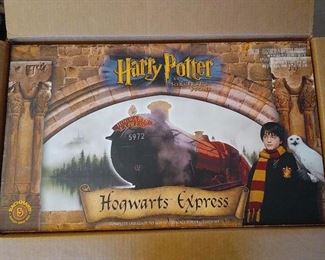 Harry Potter new in box train set item 00639
