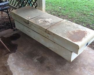 Metal truck Bed Tool Box