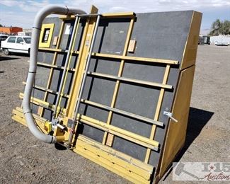 285: Powermatic Panel Saw
Powermatic Panel Saw with 4" dust port, 3hp worm drive saw motor. Stainless steel guide tubes with eight guide roller assemblies. True counterweight system. Solid aluminum rollers with outside support brackets for square cuts. Heavy duty welded one-piece steel frame. Will handle sheets up to 5ft tall
