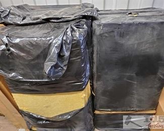 890: Acoustic Noise Canceling Material Sheets
Acoustic Noise Canceling Material Sheets. Approx. 40 Pieces
 