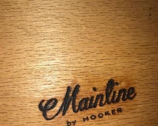 VINTAGE DRESSER FOR MAINLINE BY HOOKER FURNITURE CO.