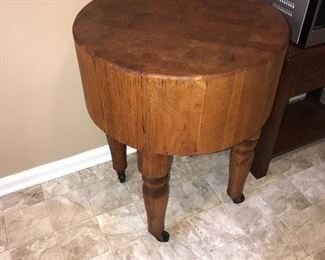 VINTAGE WOODEN BUTCHER BLOCK TABLE