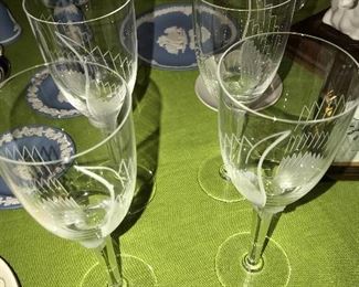 LALIQUE CRYSTAL CHAMPAGNE FLUTES 