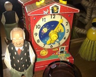 VINTAGE FISHER PRICE MUSIC BOX TEACHING CLOCK