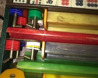 VINTAGE BAKELITE MAH JONG JONGG CARDINAL SET 