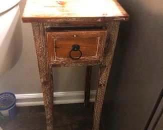distressed end table wants to tell what's wrong but just can't