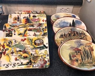 vintage souvenir plates to impress your guests