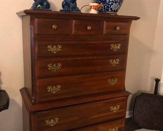 Two different lions on the upper left. It's like they're trying to tell us something