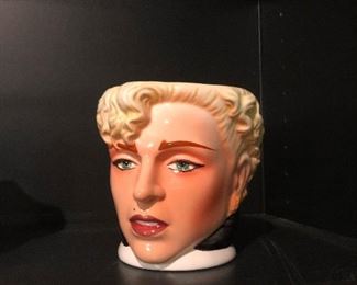 Madonna's disembodied  head well-preserved 