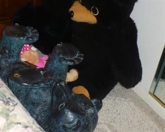 BEAR TABLE AND A STUFFED BEAR
