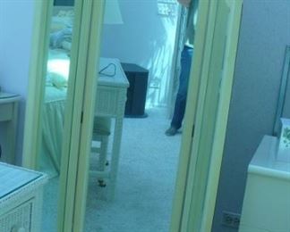3 WAY MIRROR