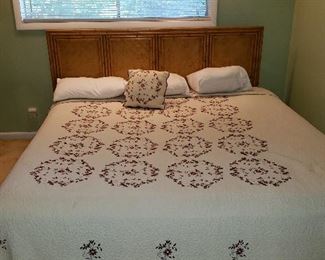 Lea king size headboard, king size quilt