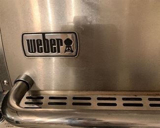 Weber Summit Stainless Steel Grill With Natural Gas Hook Up