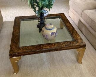 Chinese Chinoiserie Coffee Table
