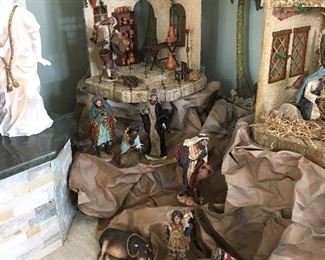 Department 56 Neapolitan Nativity Set