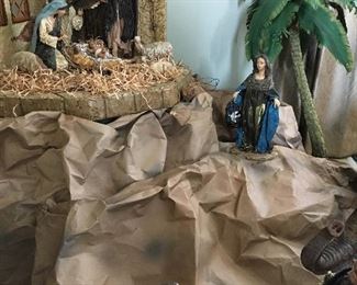 Department 56 Neapolitan Nativity Set