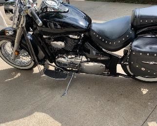 2007 Suzuki Boulevard Motorcycle - 14,370 miles