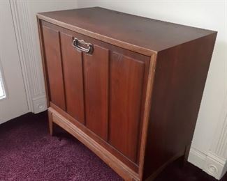 Vintage record storage