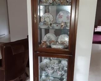 Curio cabinet