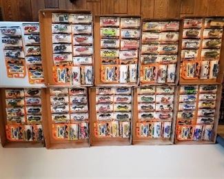 Set of 100 Matchbox Cars