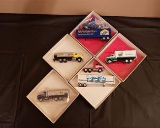 Lot of Winross Trucks