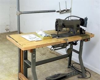 Consew Heavy Duty Electric Sewing Machine Model #206RB-3, Includes Owners Manual, Table Foot Pedal, Knee Press