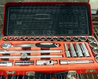 Grizzly Socket And Driver Set, Complete With Carrying Case