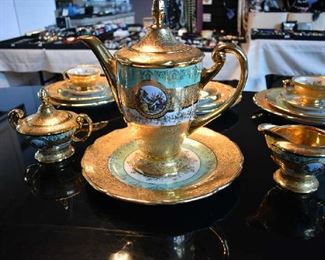 TEAPOT/CREAMER/SUGAR