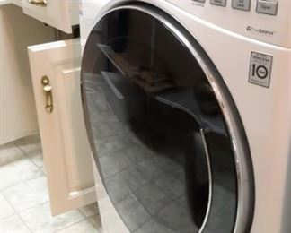 LG TrueBalance Direct Drive Front Load Washer and LG Dryer True Steam Sensor Drive 2 years old like new gently used!