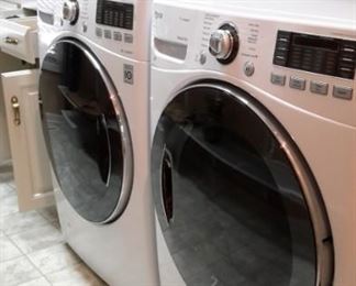 LG TrueBalance Direct Drive Front Load Washer and LG Dryer True Steam Sensor Drive 2 years old like new gently used!