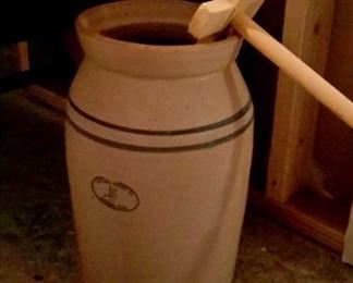 5 gallon Marshall butter churn.