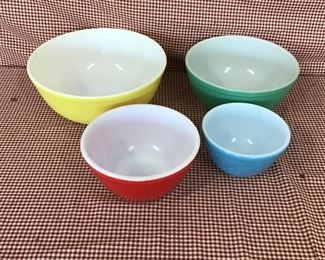 Pyrex primary colors nesting mixing bowl set