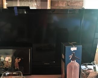 Hitachi Flatscreen TV