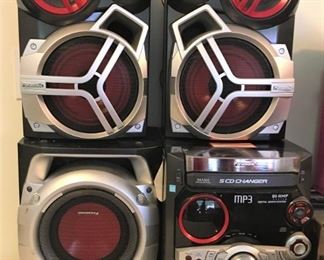 Panasonic Stereo and Speakers 