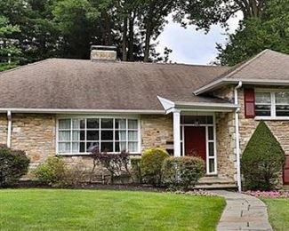 1863HemlockCircle