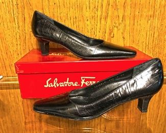 Salvatore Ferragamo black pumps. Size 7 AAAA.