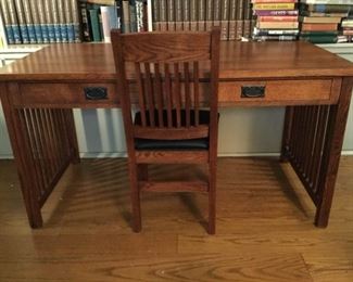 Computer Desk & Chair Richardson Brothers https://ctbids.com/#!/description/share/209639