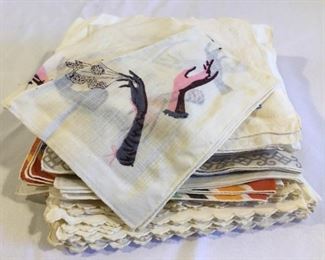 Antique/Vintage Handkerchief (32Pcs) https://ctbids.com/#!/description/share/209642