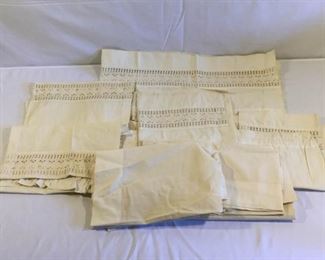 Vintage Curtain Valences (11Pcs) https://ctbids.com/#!/description/share/209649